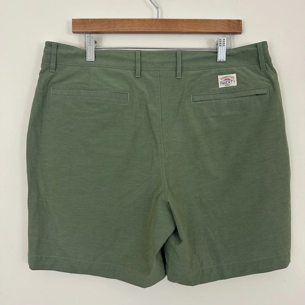 Faherty Brand All Day Shorts Sage Green Stretch Internal Drawstring Mens 36
